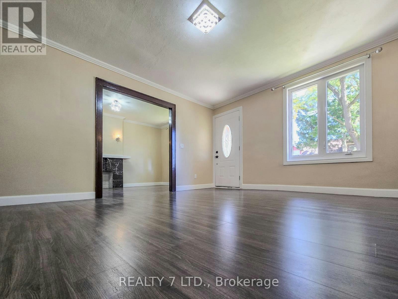 1083 Campbell Avenue, Windsor, ON, N9B 2J4 - 8