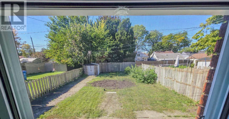 1083 Campbell Avenue, Windsor, ON, N9B 2J4 - 41
