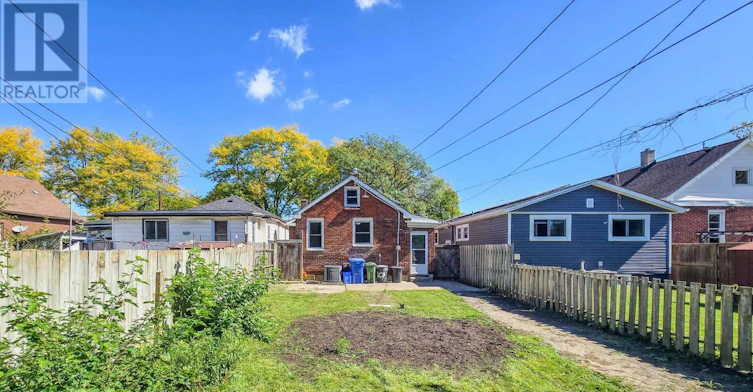 1083 Campbell Avenue, Windsor, ON, N9B 2J4 - 47