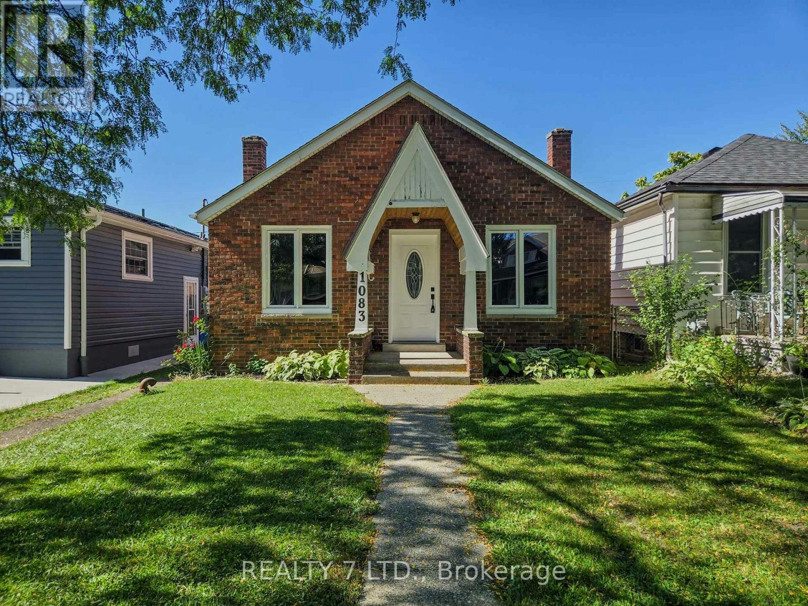 1083 Campbell Avenue, Windsor, ON, N9B 2J4 - 2