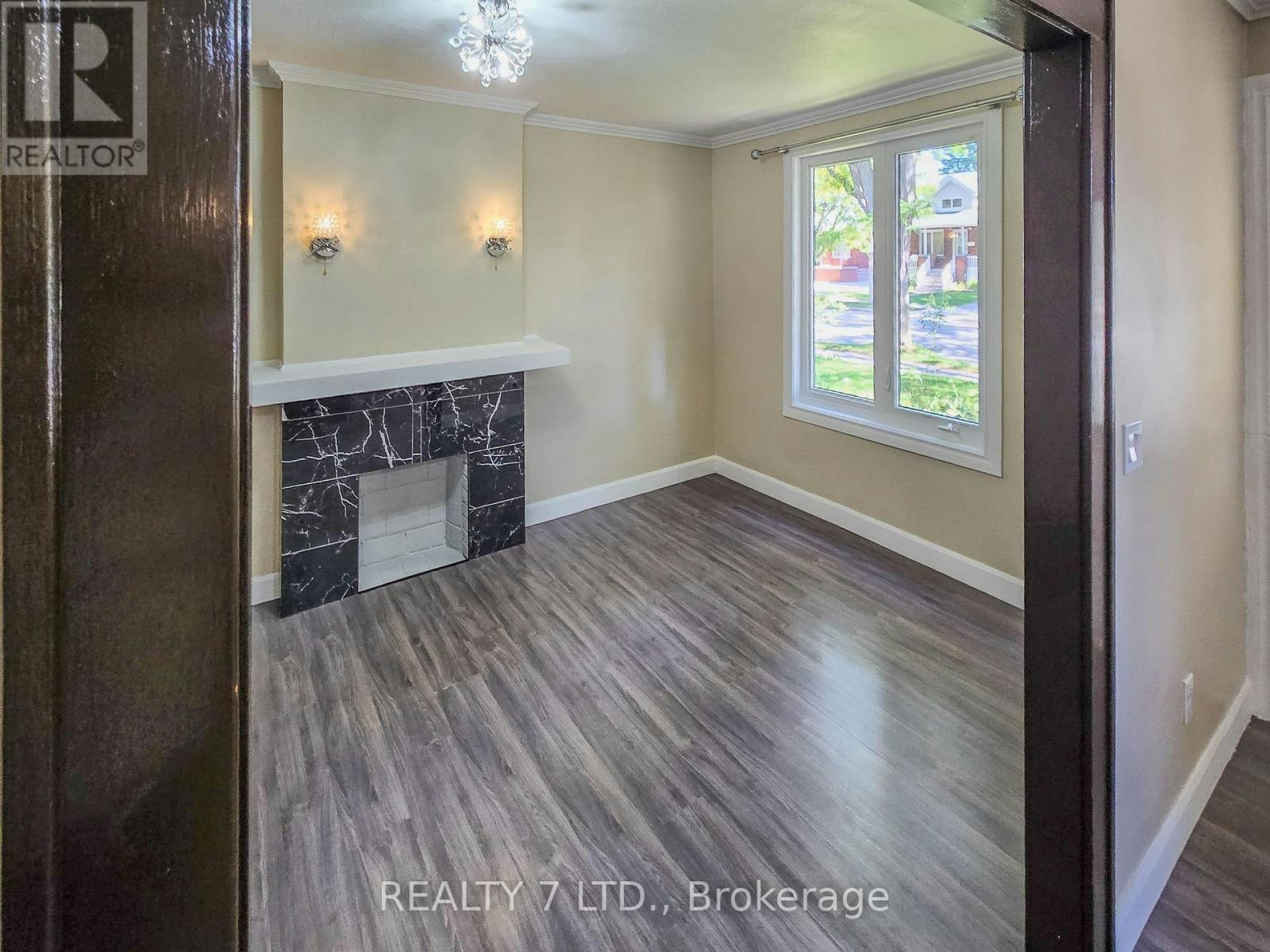 1083 Campbell Avenue, Windsor, ON, N9B 2J4 - 20