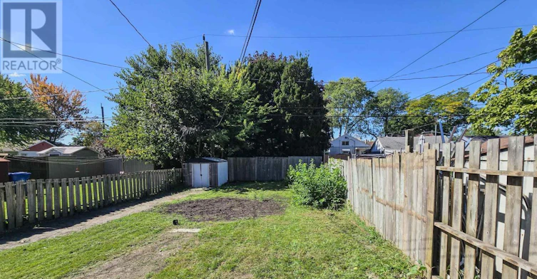 1083 Campbell Avenue, Windsor, ON, N9B 2J4 - 42