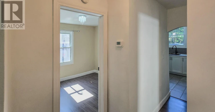 1083 Campbell Avenue, Windsor, ON, N9B 2J4 - 21