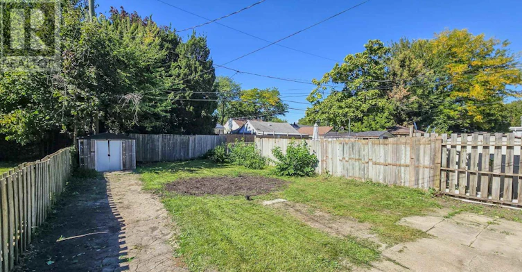 1083 Campbell Avenue, Windsor, ON, N9B 2J4 - 43