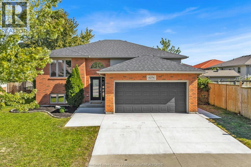 4274 Dennison Court, Windsor, ON, N9G 2Y8