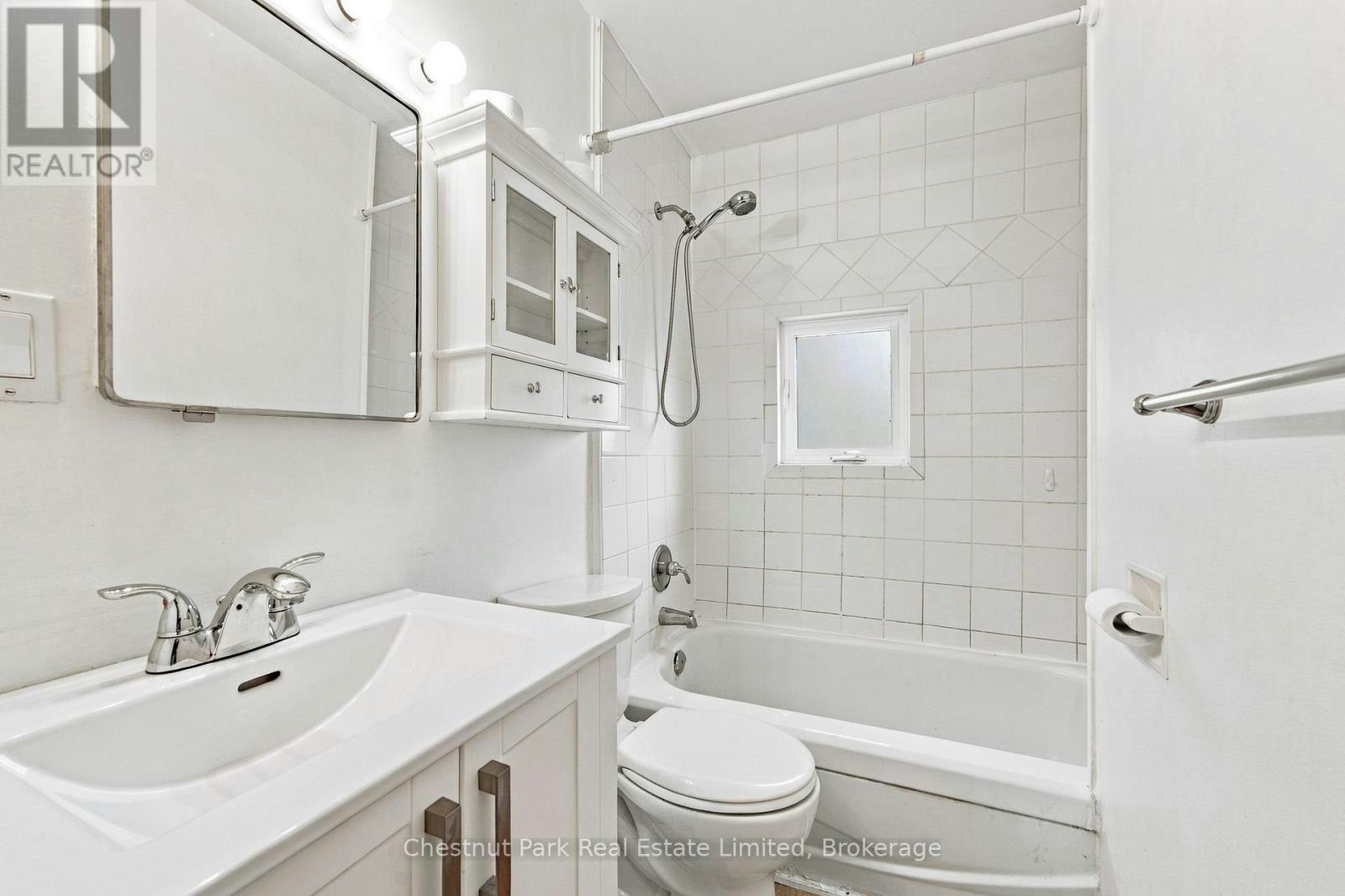9 Rogers Street, Prince Edward County, ON, K0K 2T0 - 18
