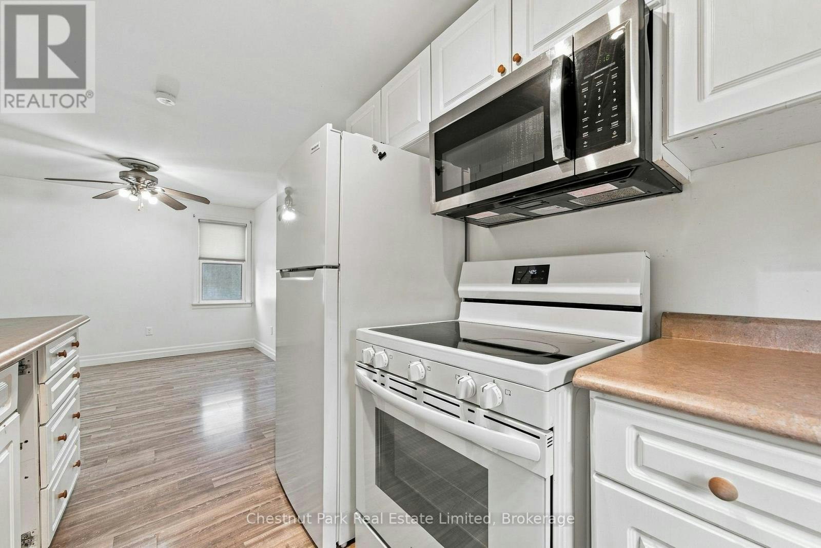 9 Rogers Street, Prince Edward County, ON, K0K 2T0 - 12