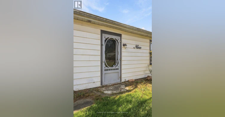 9 Rogers Street, Prince Edward County, ON, K0K 2T0 - 4