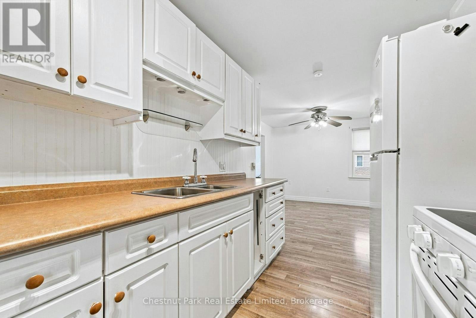 9 Rogers Street, Prince Edward County, ON, K0K 2T0 - 11