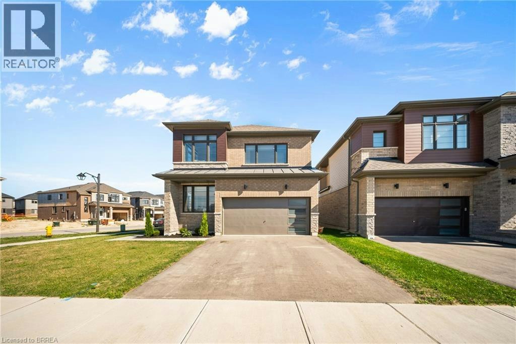 1 Bee Crescent, Brantford, ON, N3T 0V7