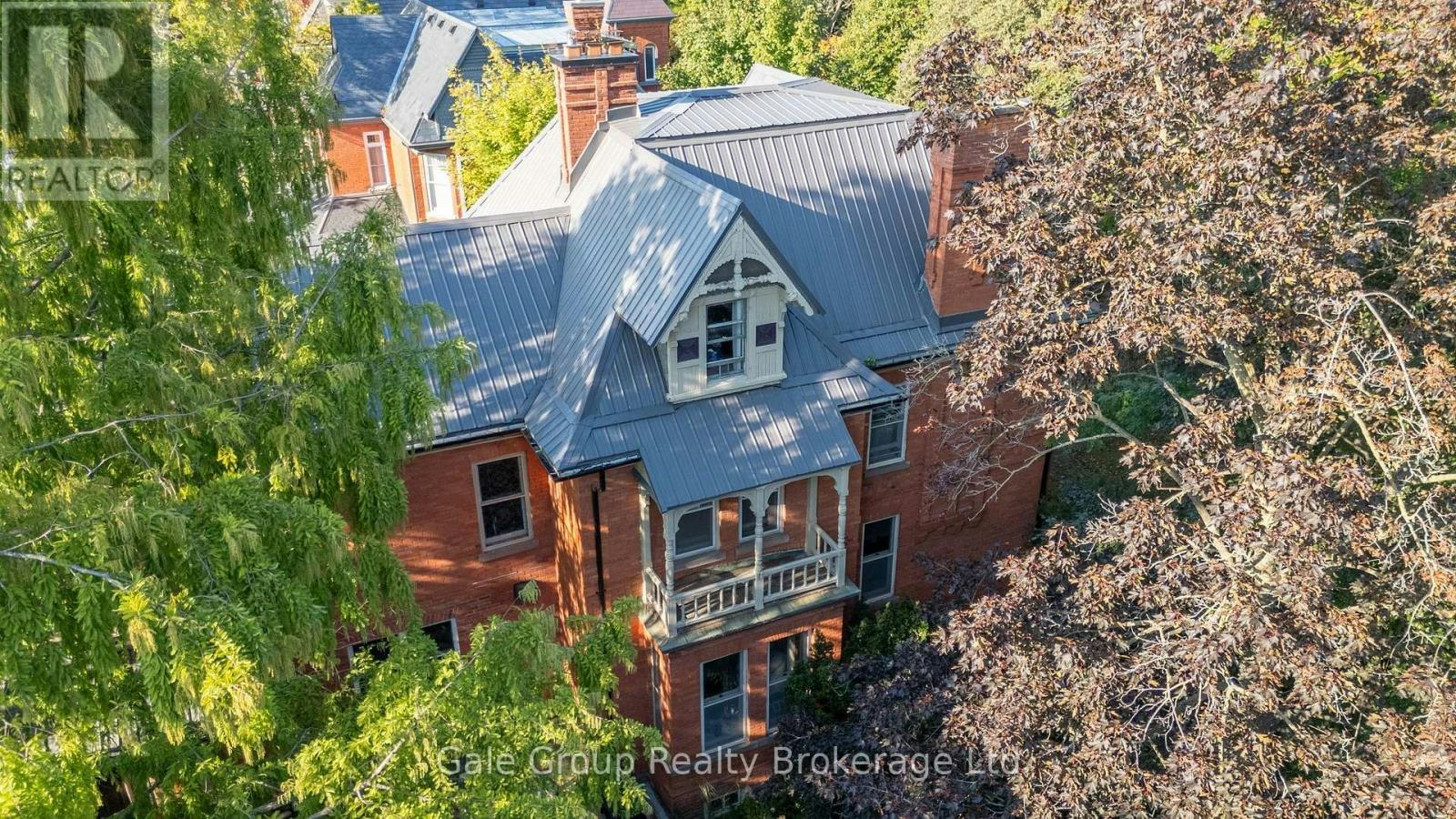 105 Vansittart Avenue, Woodstock, ON, N4S 6E5