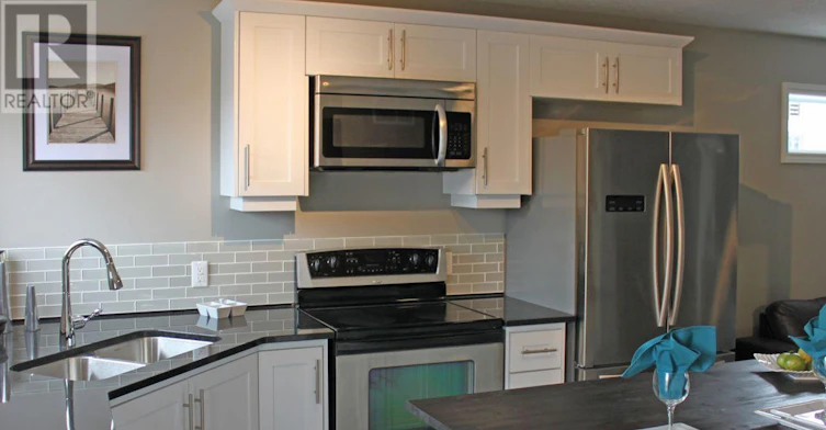 6-687 Canterbury Street, Woodstock, ON, N4S 4L3 - 3