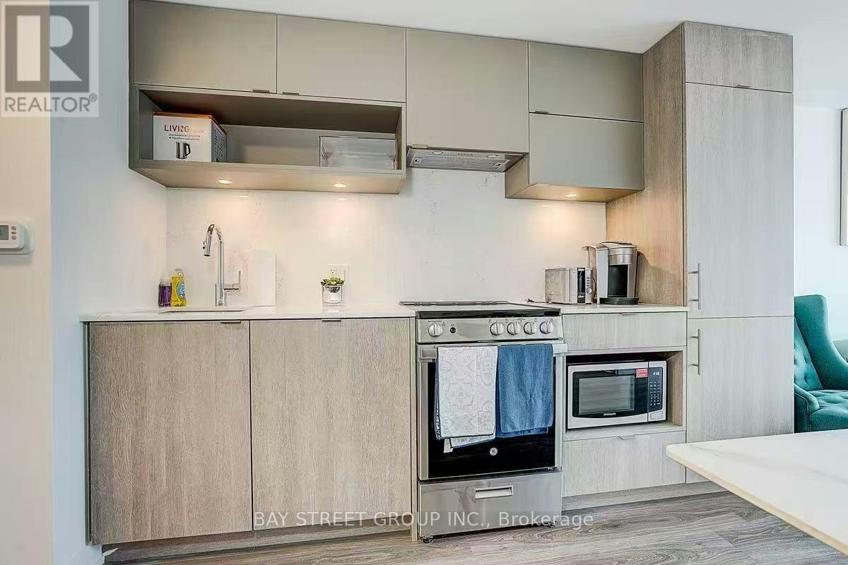 2011-100 Queen Street E, Toronto, ON, M5C 0B5 - 4