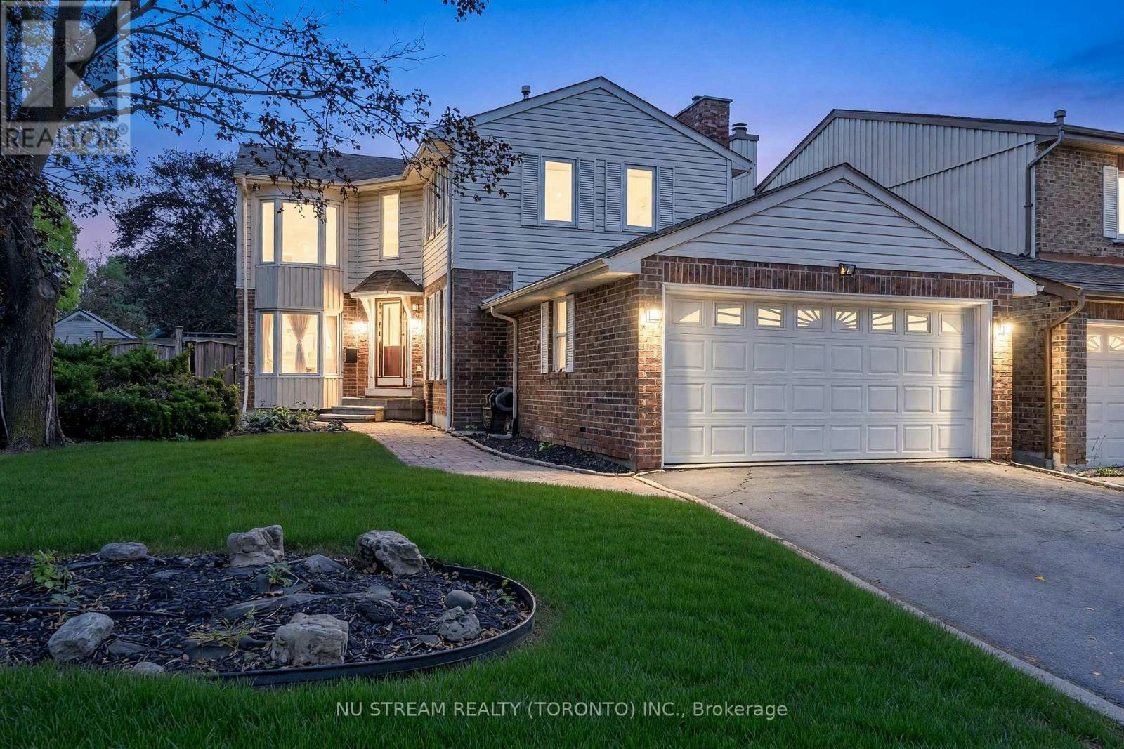 37 Wintermute Boulevard, Toronto, ON, M1W 3M5