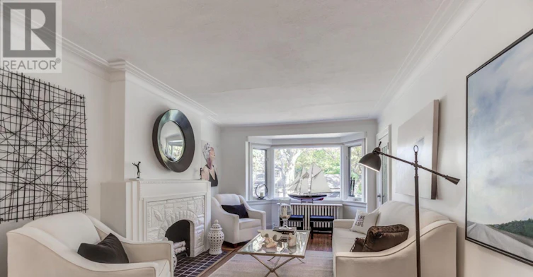 376 Glen Manor Drive, Toronto, ON, M4E 2X9 - 6