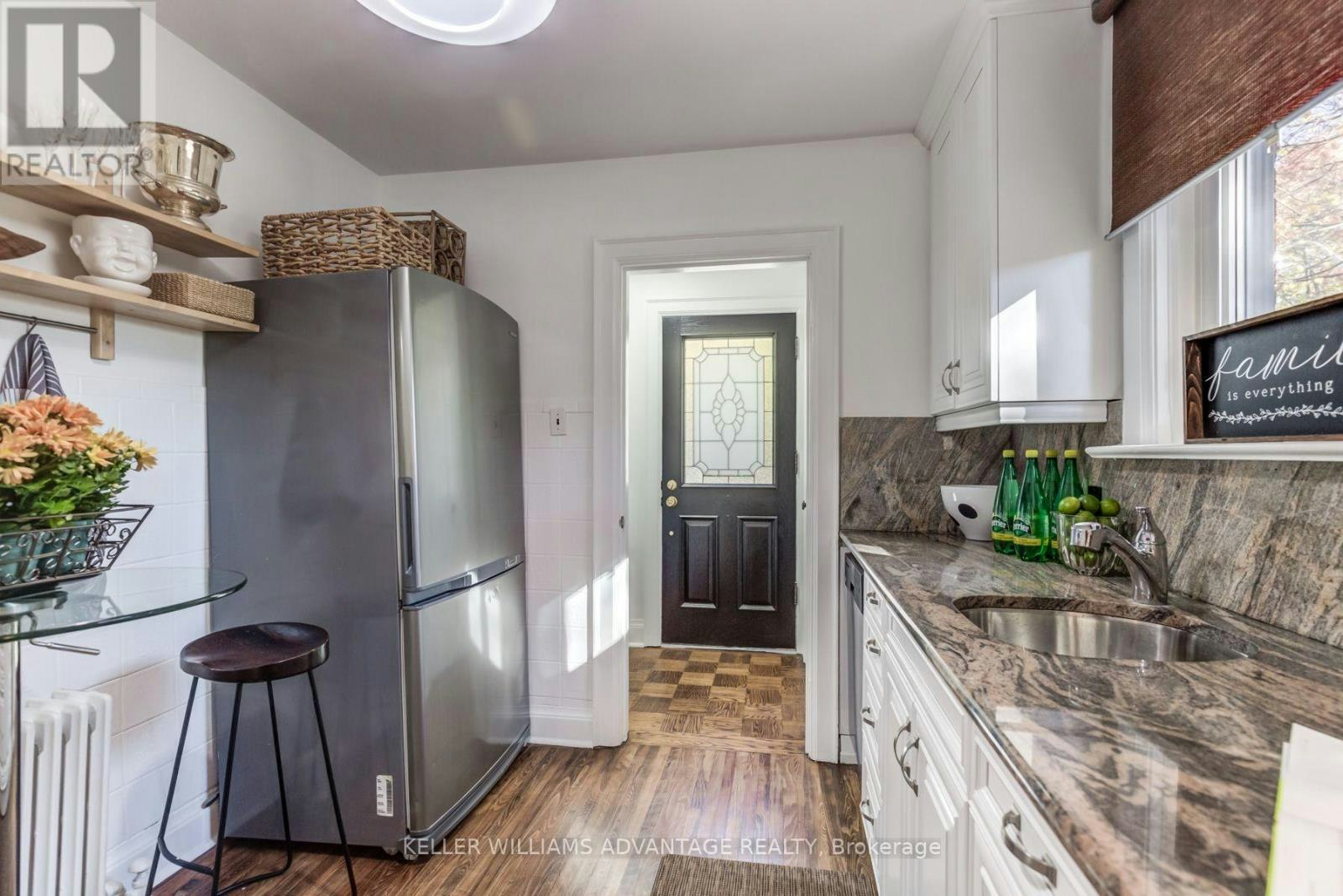 376 Glen Manor Drive, Toronto, ON, M4E 2X9 - 3