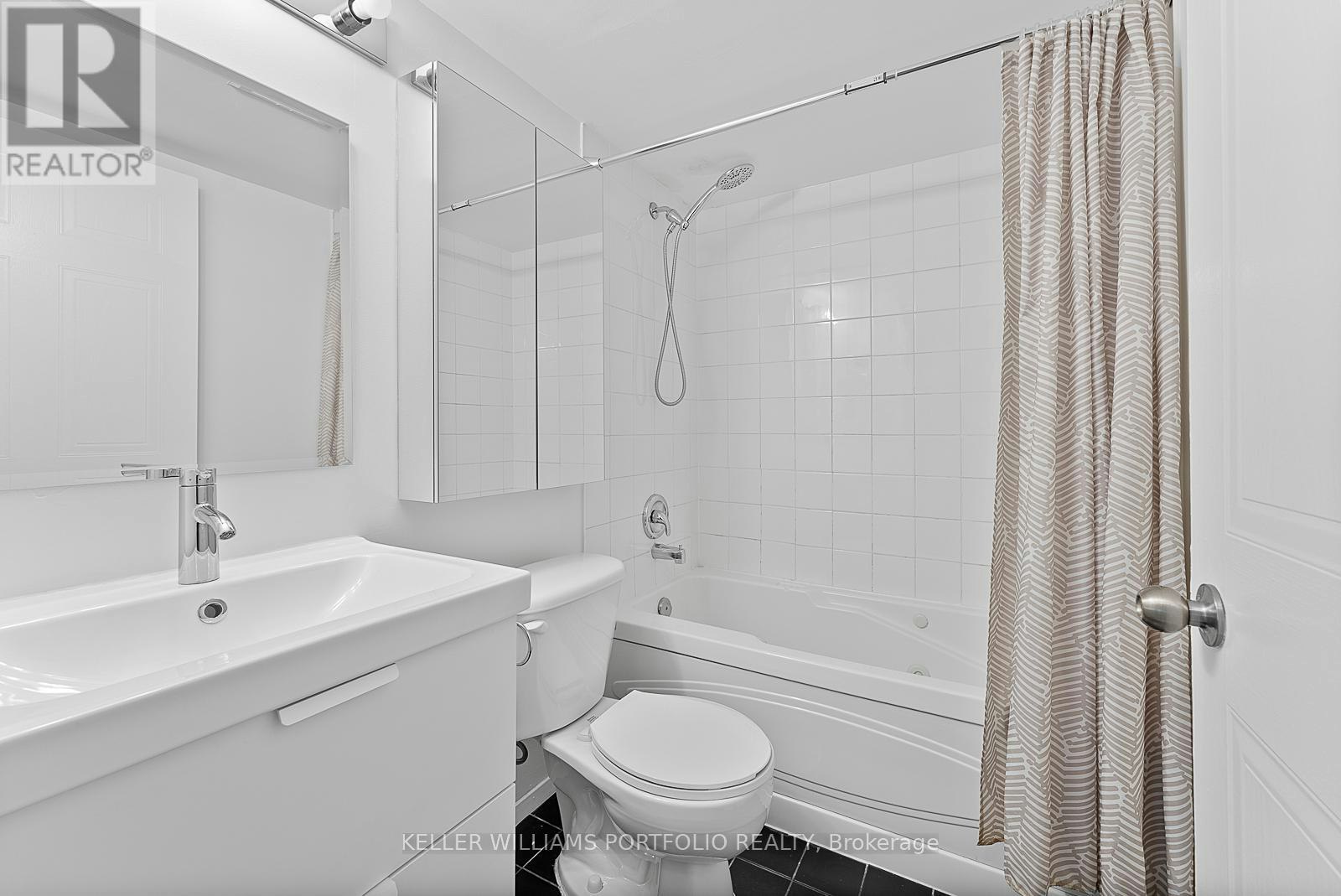 418-2550 Lawrence Avenue E, Toronto, ON, M1P 4Z3 - 26