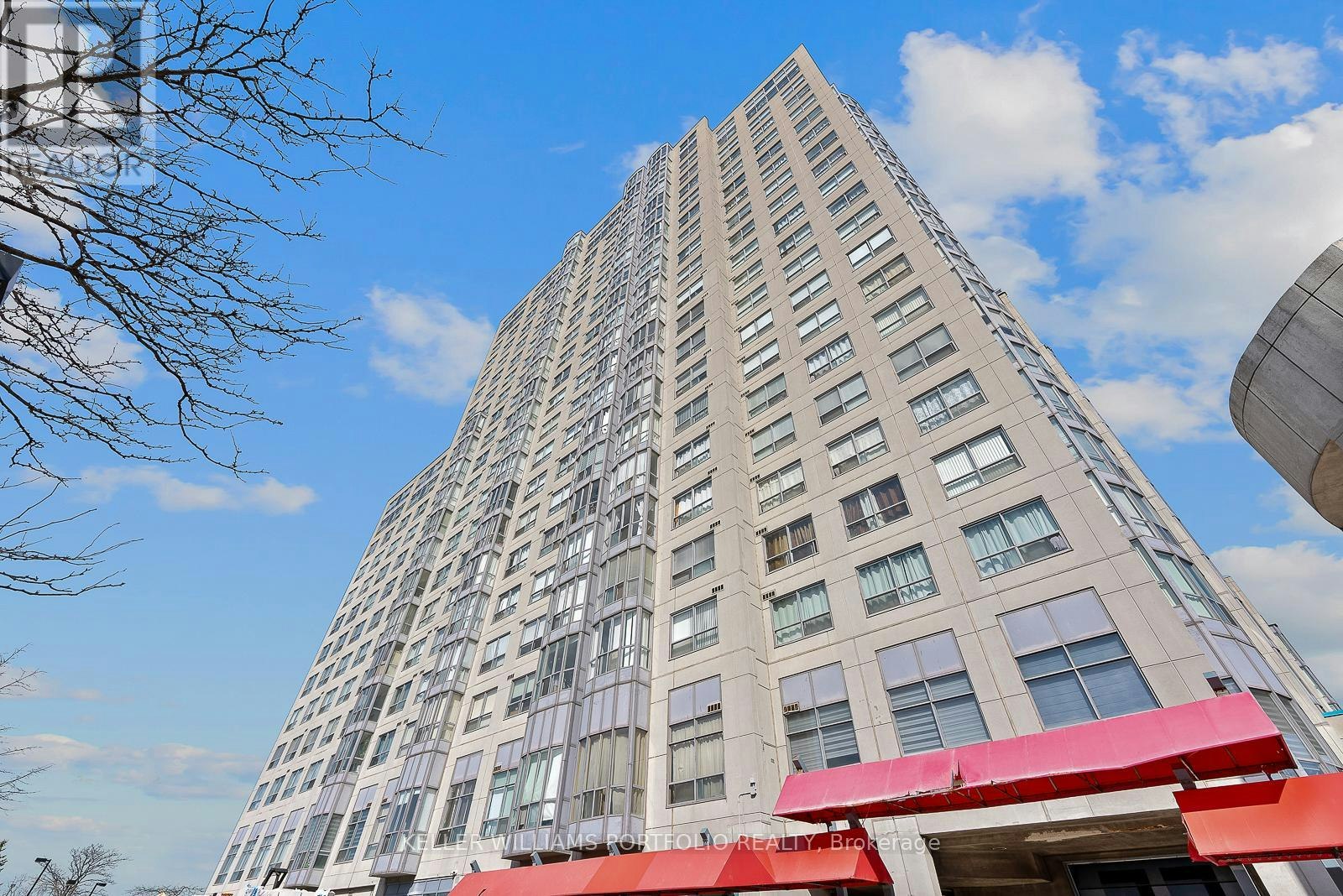 418-2550 Lawrence Avenue E, Toronto, ON, M1P 4Z3