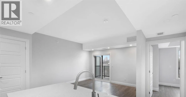 301-840 Wyandotte Street East, Windsor, ON, N9A 3J6 - 8