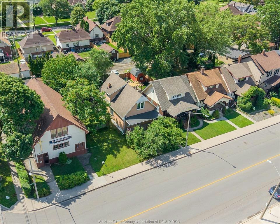 2075 Ottawa Street, Windsor, ON, N8Y 1R6