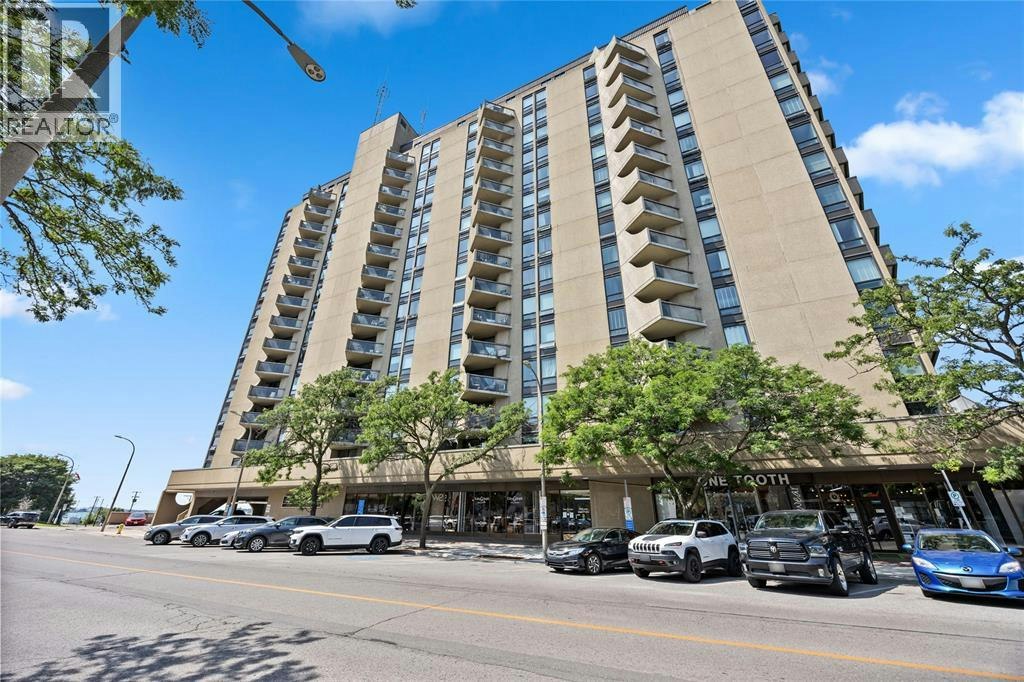 910-155 Front Street North, Sarnia, ON, N7T 7V5