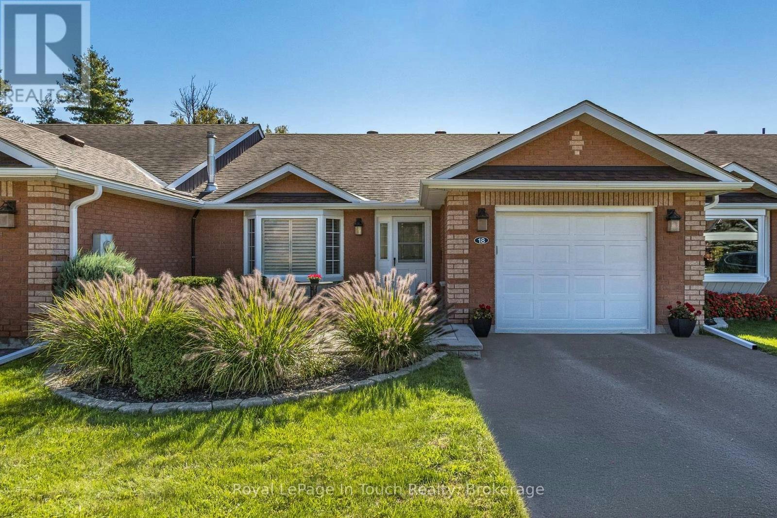 18-90 Burke Street, Penetanguishene, ON, L9M 2H2
