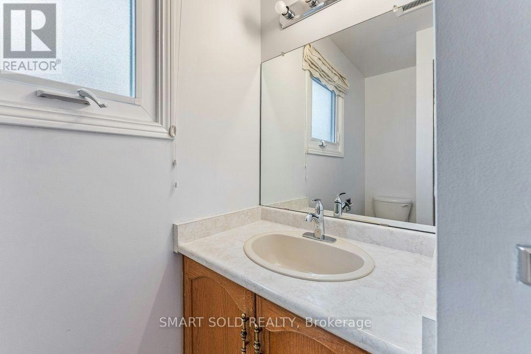 853 Apple Gate Court, Mississauga, ON, L5C 4L8 - 24