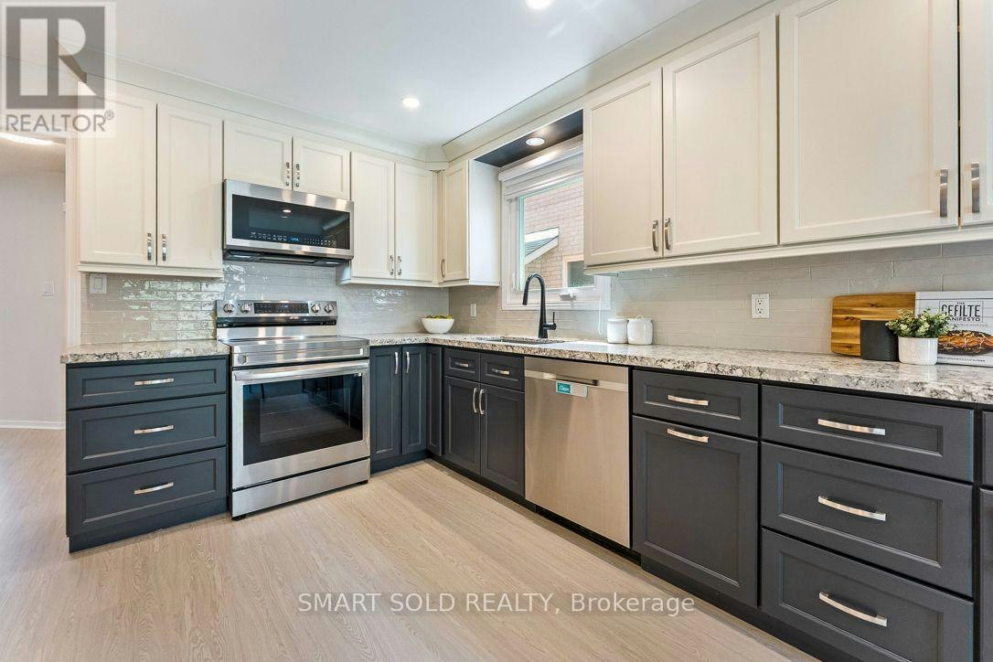853 Apple Gate Court, Mississauga, ON, L5C 4L8 - 11