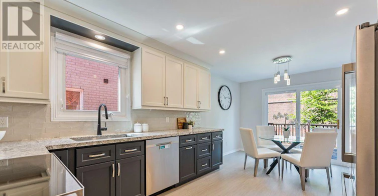 853 Apple Gate Court, Mississauga, ON, L5C 4L8 - 12