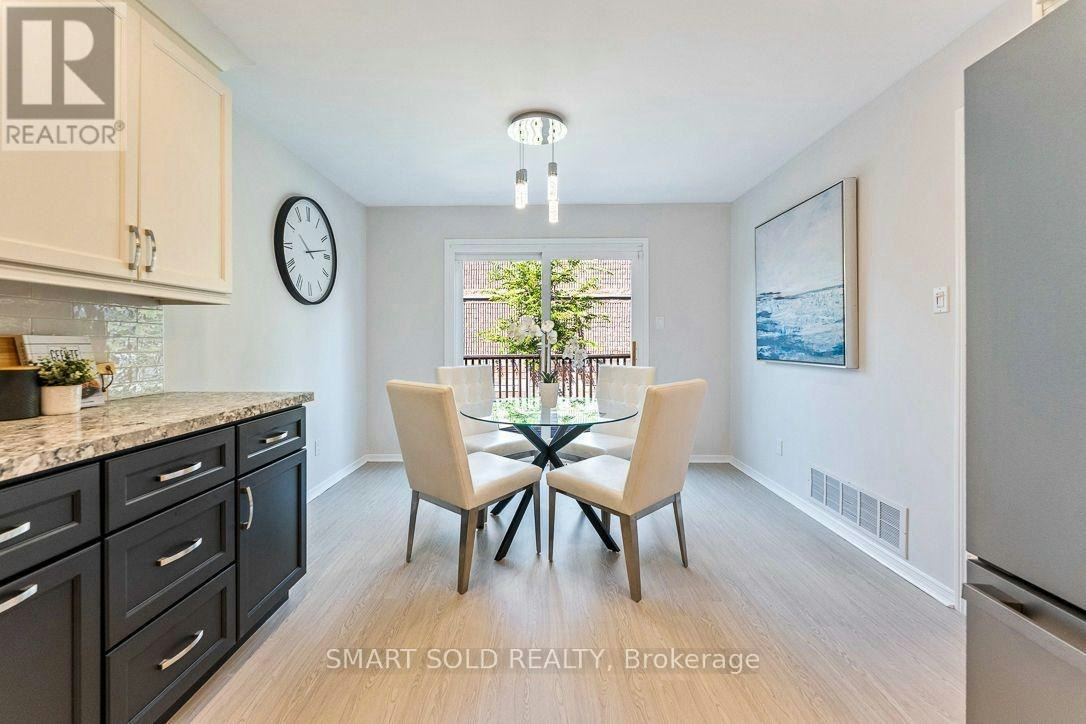853 Apple Gate Court, Mississauga, ON, L5C 4L8 - 13