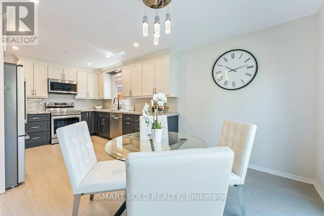 853 Apple Gate Court, Mississauga, ON, L5C 4L8 - 14