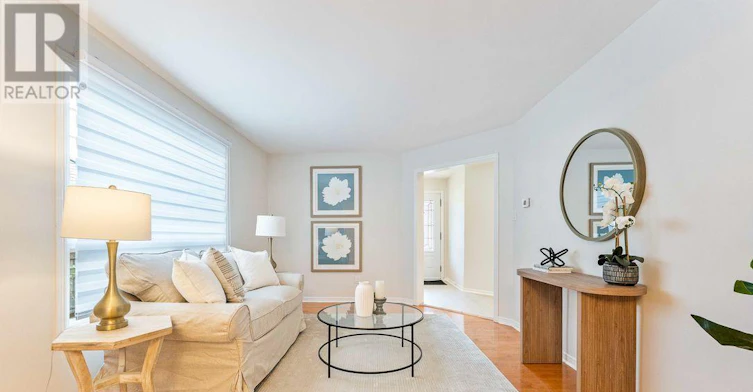 853 Apple Gate Court, Mississauga, ON, L5C 4L8 - 5