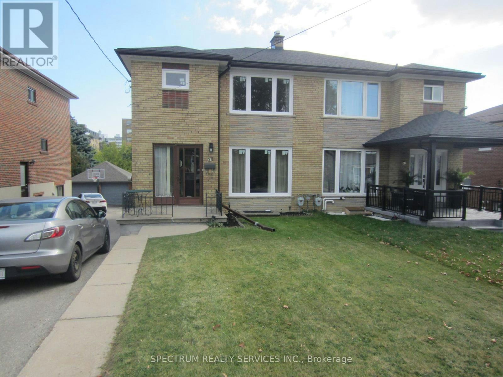1-49 Gotham Court, Toronto, ON, M6M 2N9