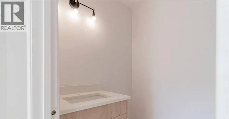 8-114 Madison Avenue S, Kitchener, ON, N2G 3M6 - 12