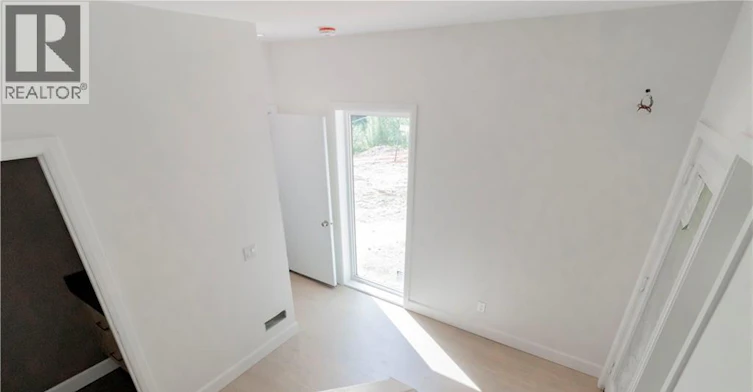 8-114 Madison Avenue S, Kitchener, ON, N2G 3M6 - 17