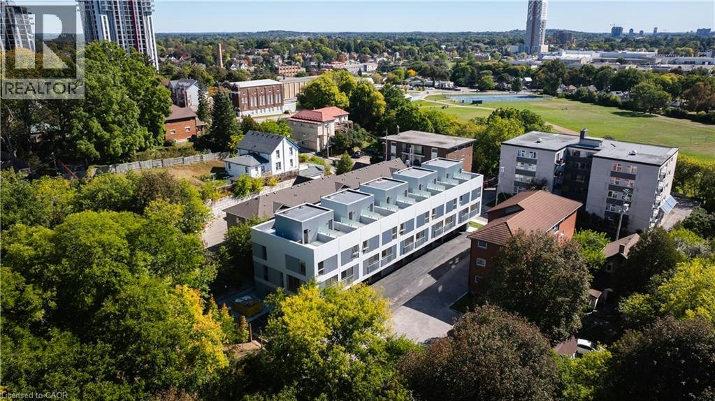 8-114 Madison Avenue S, Kitchener, ON, N2G 3M6 - 20