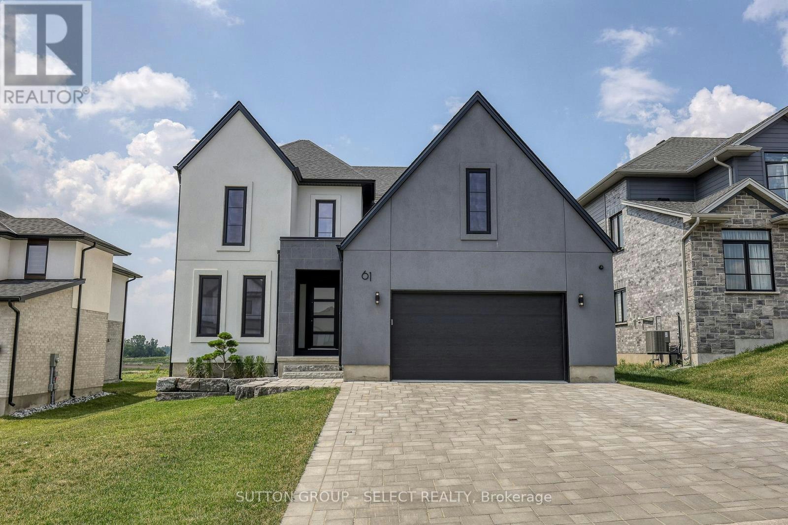 61 Crestview Drive, Komoka, ON, N0L 1R0
