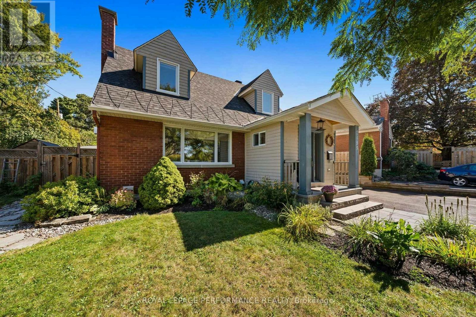 2189 Blossom Drive, Ottawa, ON, K1H 6G7