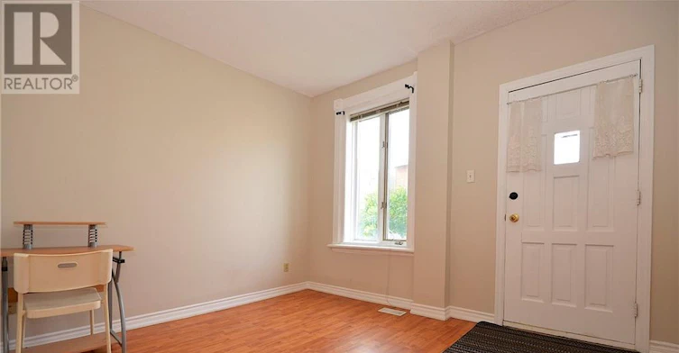205 Rochester Street, Ottawa, ON, K1R 7M7 - 13