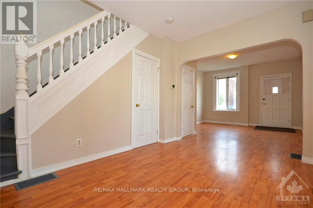205 Rochester Street, Ottawa, ON, K1R 7M7 - 9