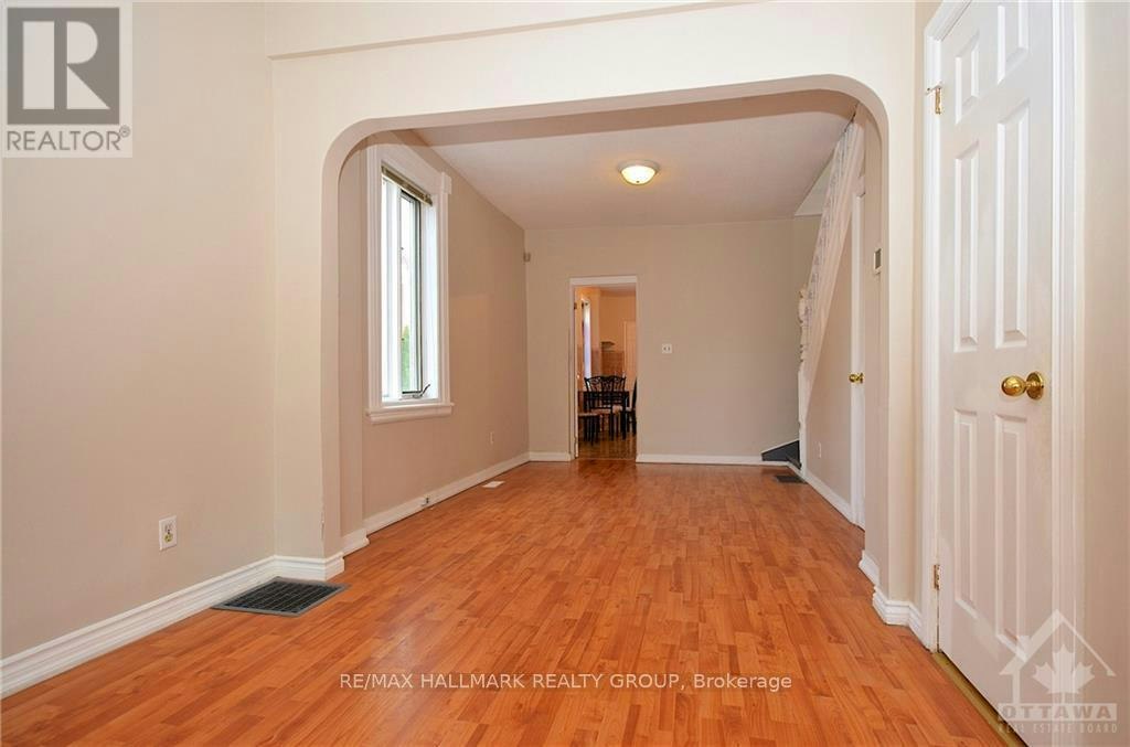 205 Rochester Street, Ottawa, ON, K1R 7M7 - 16
