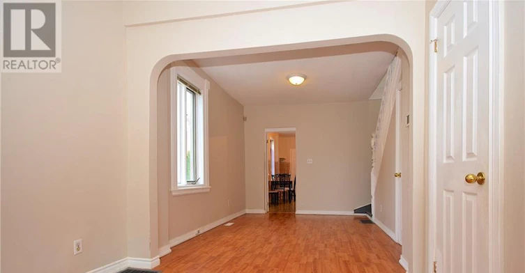 205 Rochester Street, Ottawa, ON, K1R 7M7 - 16