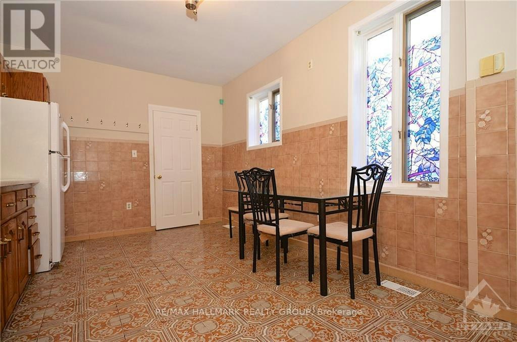 205 Rochester Street, Ottawa, ON, K1R 7M7 - 6