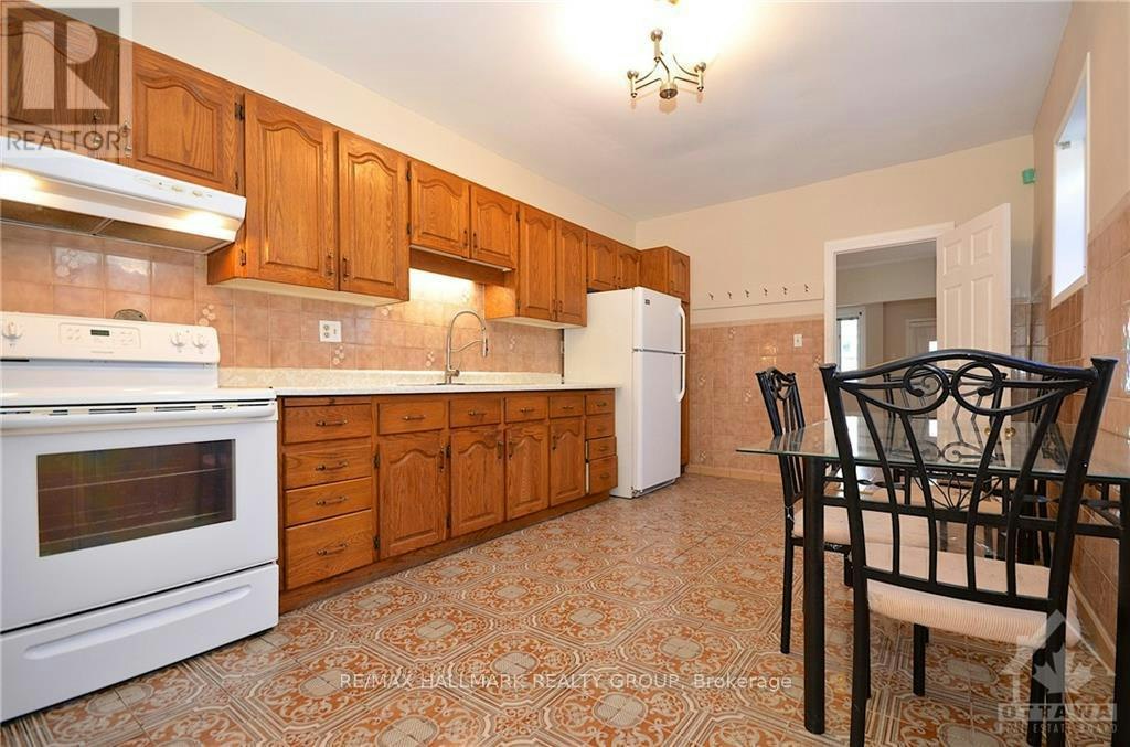 205 Rochester Street, Ottawa, ON, K1R 7M7 - 3
