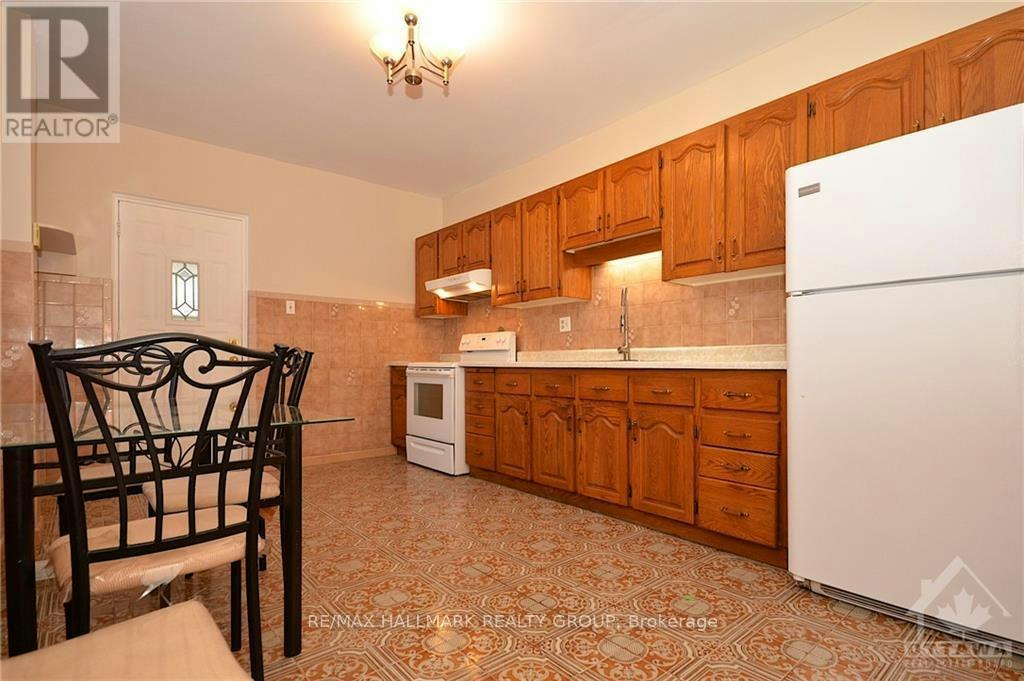 205 Rochester Street, Ottawa, ON, K1R 7M7 - 4