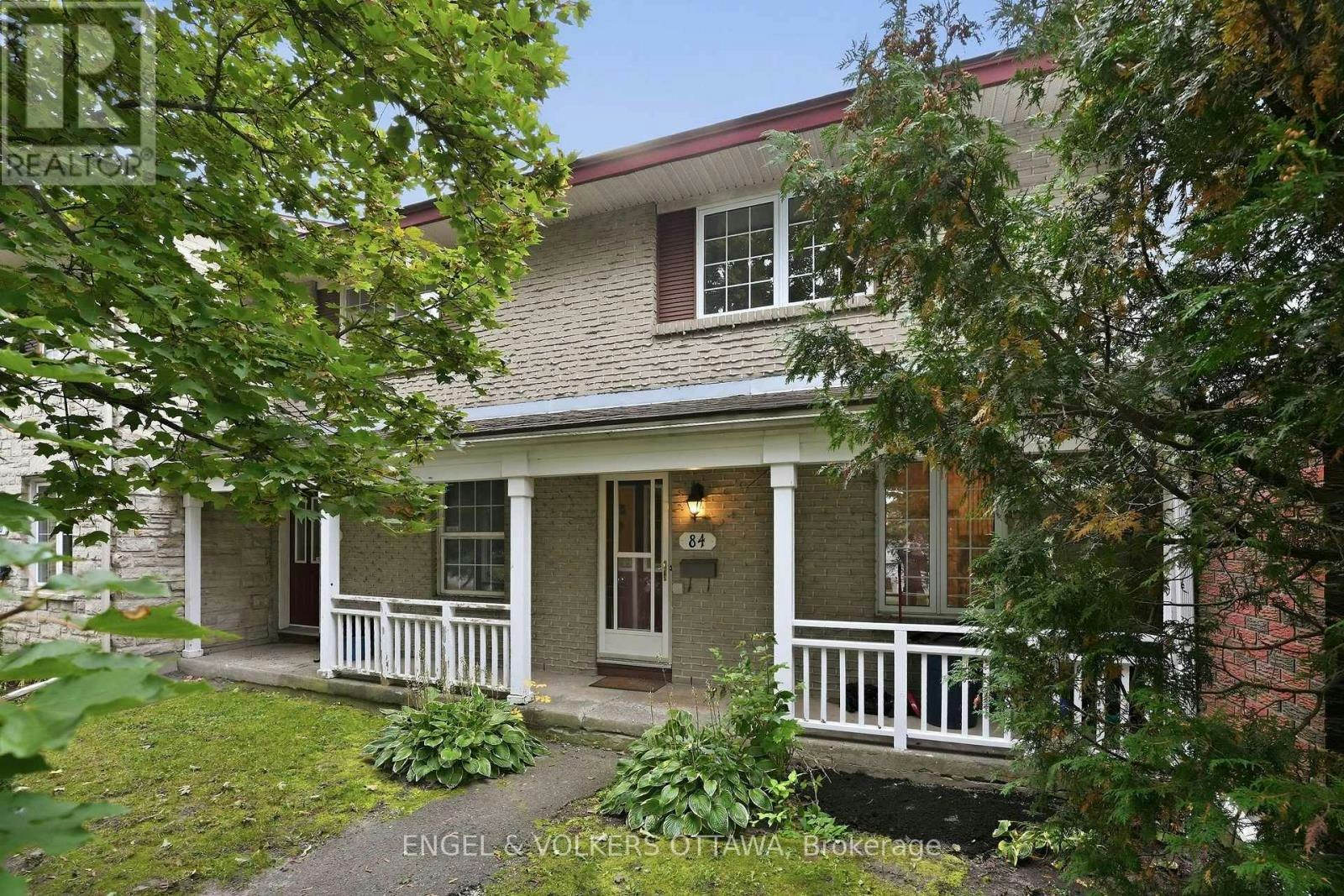 84 Monterey Drive, Ottawa, ON, K2H 7A7
