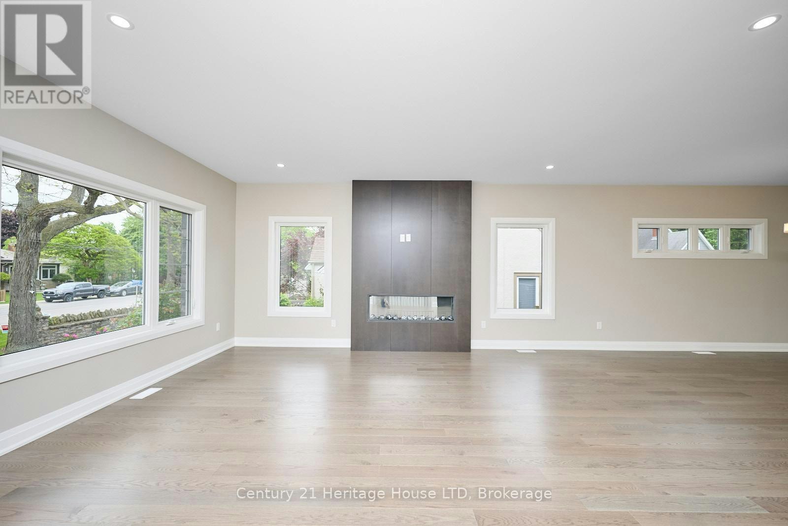 338 Sugarloaf Street, Port Colborne, ON, L3K 2P3 - 8