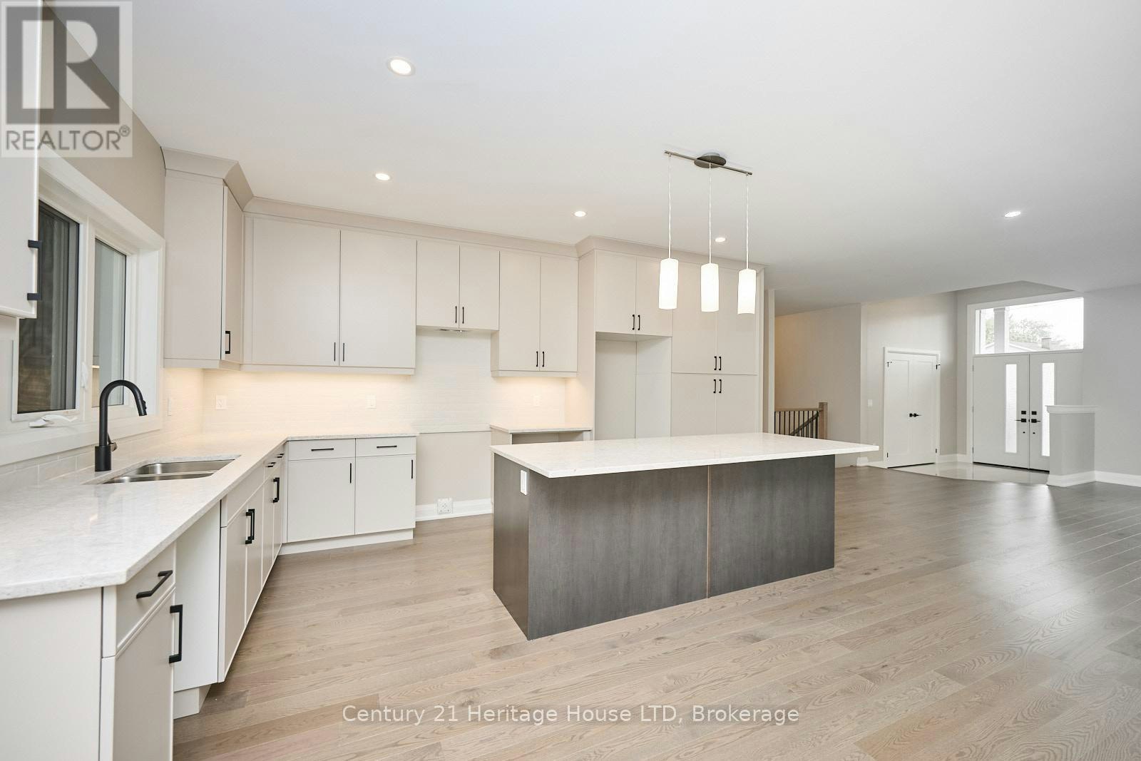 338 Sugarloaf Street, Port Colborne, ON, L3K 2P3 - 14