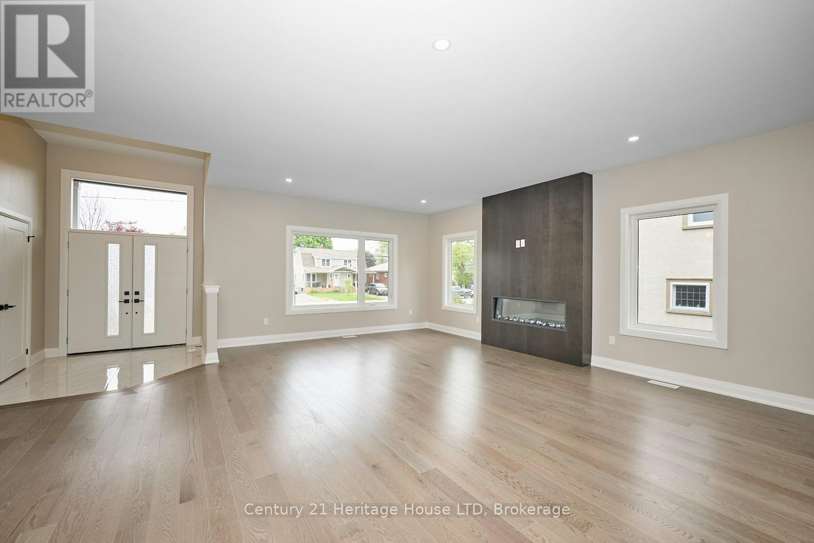 338 Sugarloaf Street, Port Colborne, ON, L3K 2P3 - 9