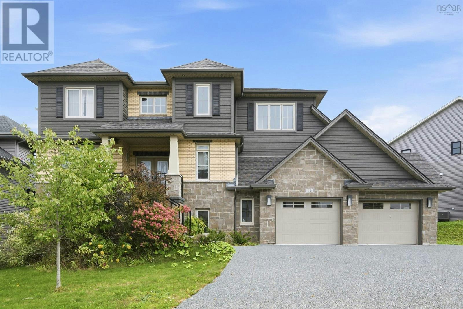 19 Weybridge Lane, Bedford, NS, B4B 0R9